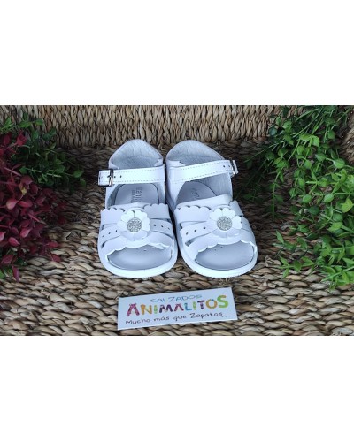 Sandalias Blancas Titanitos L670 AGUEDA